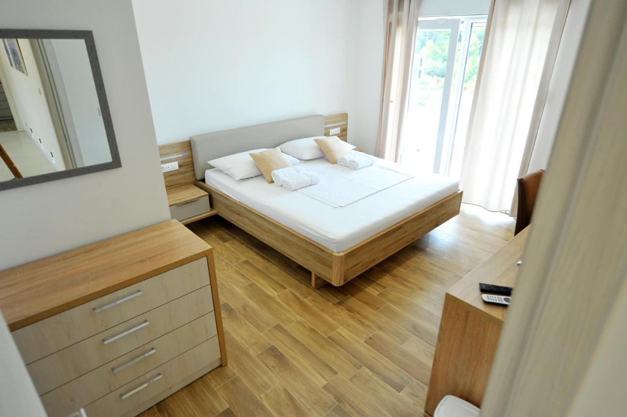 Guesthouse Lion Split Zewnętrze zdjęcie