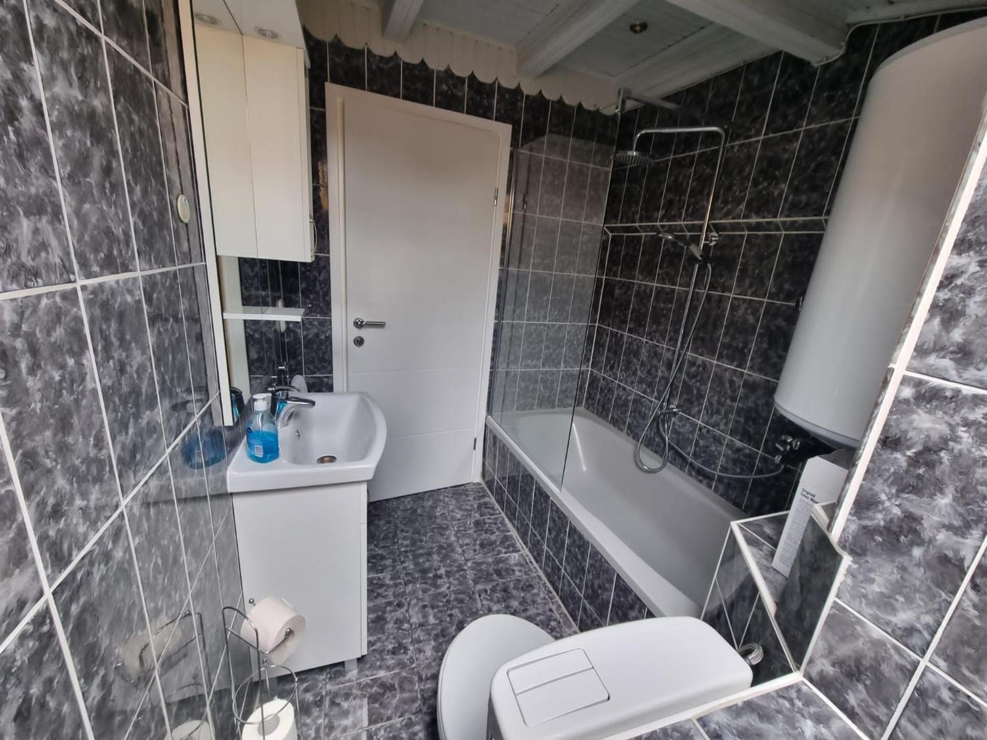 Guesthouse Lion Split Zewnętrze zdjęcie